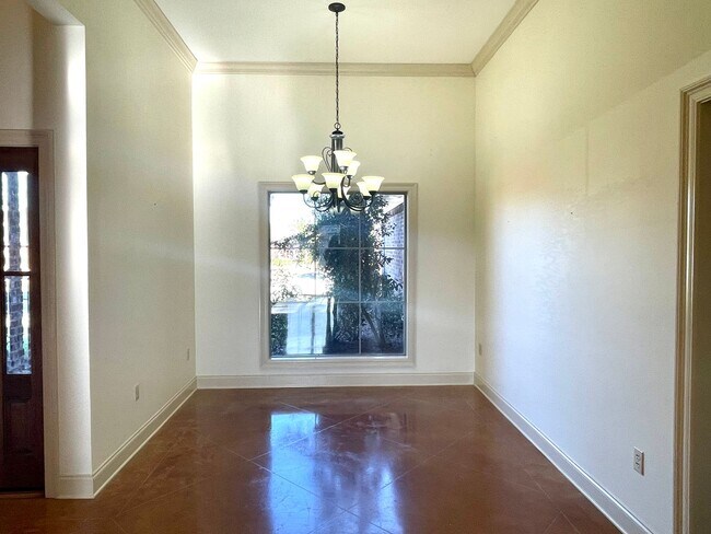 Building Photo - 3 Bed 2 Bath for Rent in Farmington Statio...