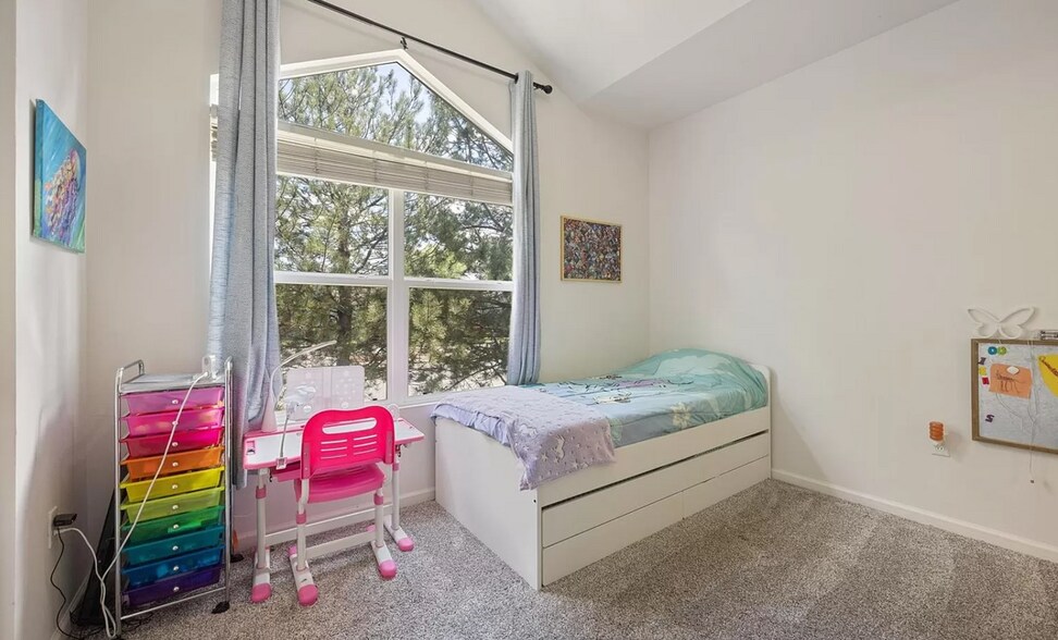 Building Photo - 3258 S Zeno Ct