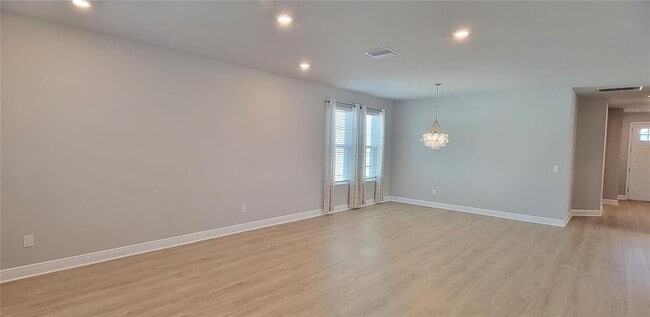 Building Photo - 28564 Sweet Persimmon Dr