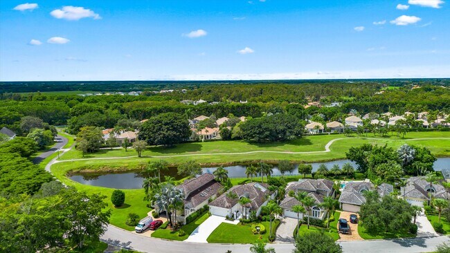 Building Photo - 2587 Muir Cir