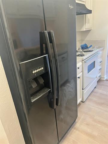 Building Photo - 4138 Towngate Blvd