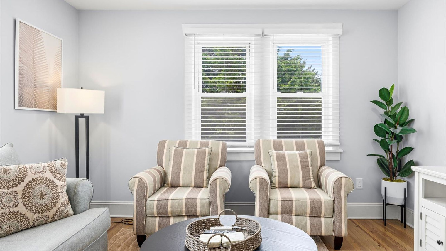 Building Photo - 54 Wesley Rd