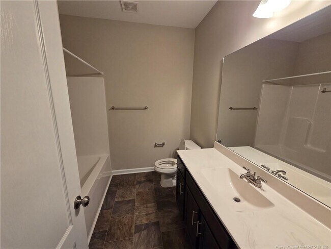 Building Photo - 2044 Stonewash Dr