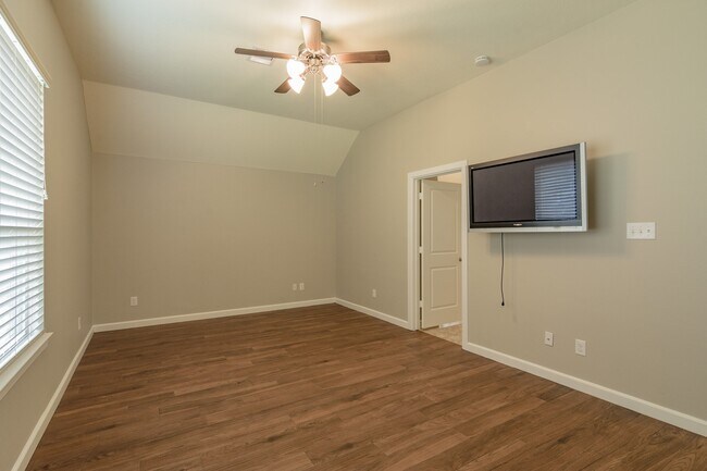 Building Photo - 3407 Sunlight Hill Ln