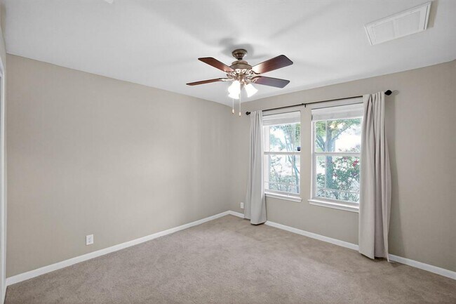 Building Photo - 1313 April Meadows Loop