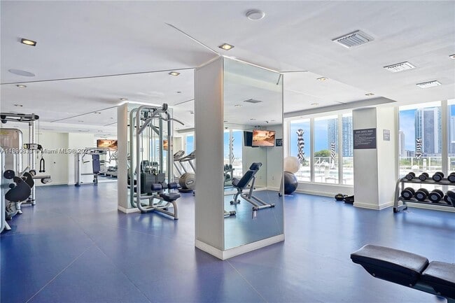 Building Photo - 4250 Biscayne Blvd