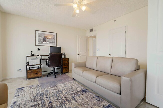 Building Photo - 2917 S Ocean Blvd