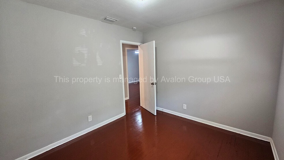 Building Photo - 1497 W 29th St