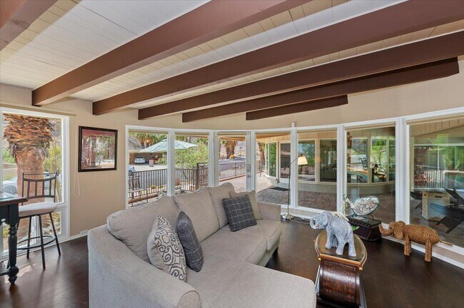 Building Photo - 54925 Avenida Ramirez