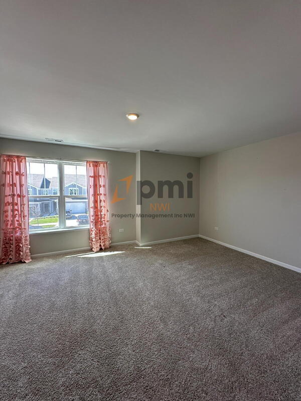 Building Photo - 8366 Kannon Dr