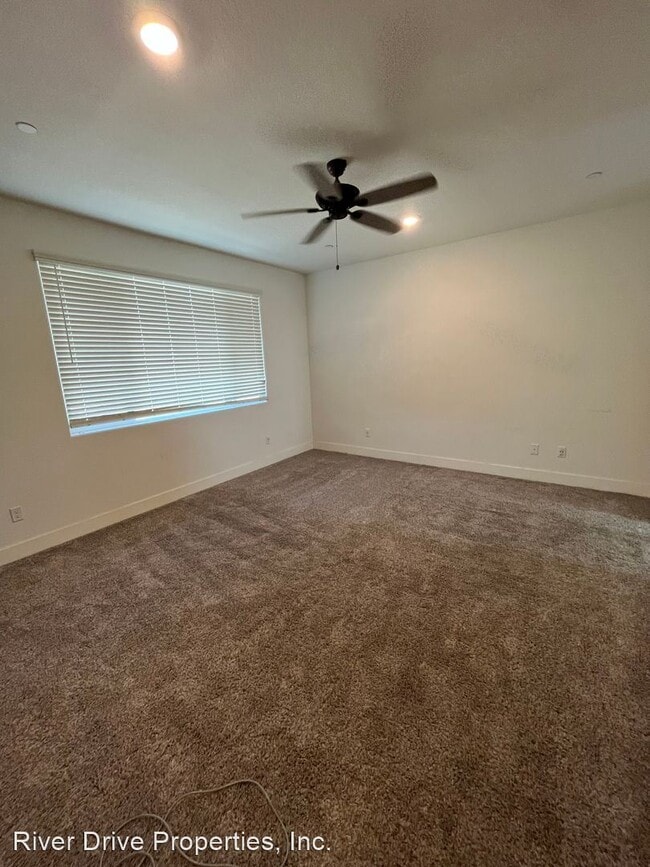 Building Photo - 4 br, 3 bath House - 2331 Explorador Drive