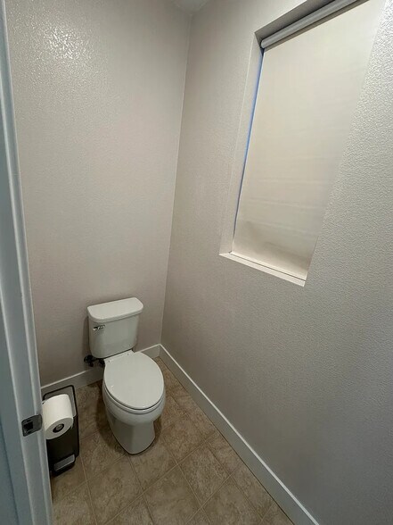 Building Photo - 38024 Luma Ter