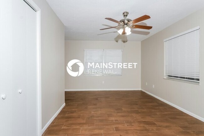 Building Photo - 3 Bedroom Pet-Friendly Home in Port St. Lucie, FL with Main Street Renewal