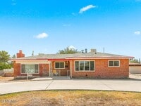 Building Photo - 8398 Beverly Pl
