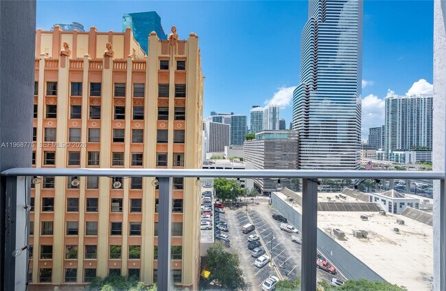 Building Photo - 151 SE 1st St