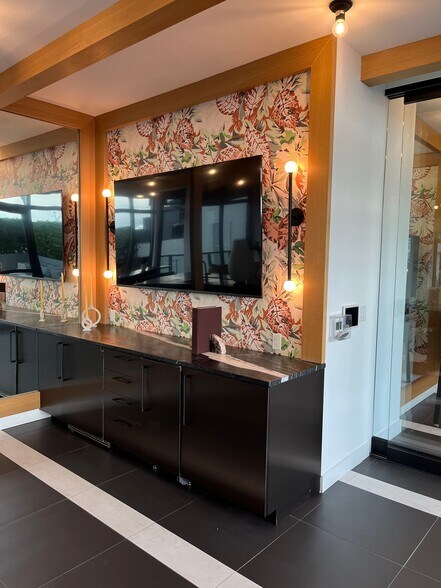 Building Photo - 45 NW 31st St