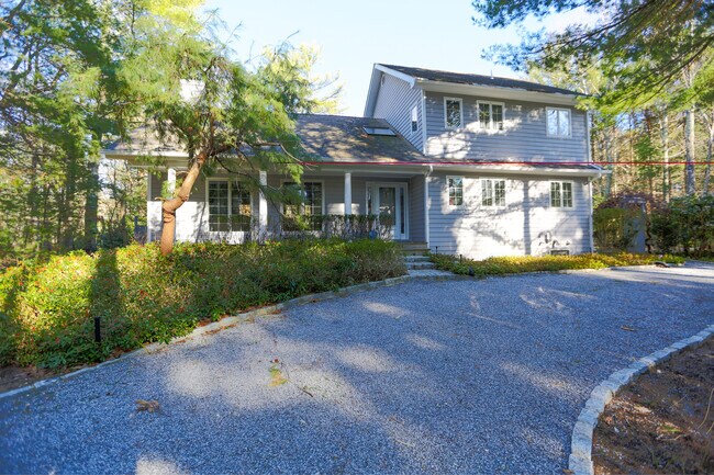 Primary Photo - 17 Timber Ln