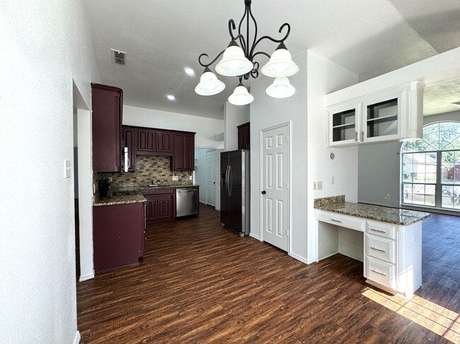 Building Photo - 8732 San Joaquin Trail