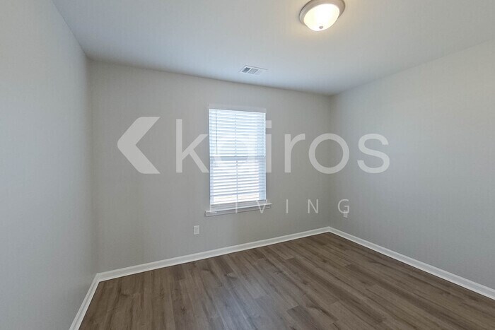 Building Photo - 209 Lodgepole Pne Wy