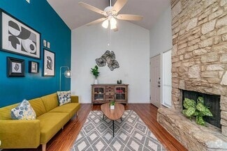 Building Photo - 5405 Brompton Cir