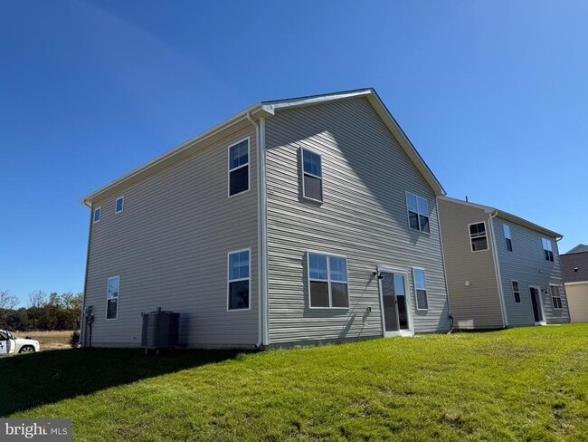 Building Photo - 1670 Lake Placid Dr