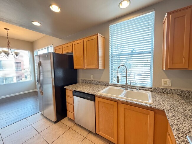 Building Photo - Terrific 2-Bedroom Condo in Guard gated community