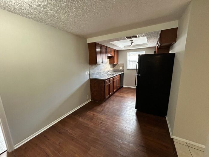 Building Photo - 7316 Nova Scotia Dr