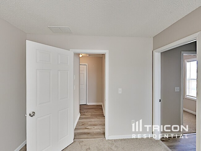 Building Photo - 286 Greystone Pkwy