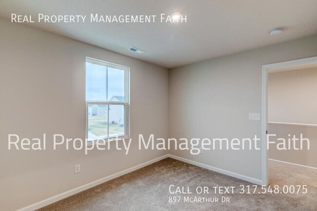 Building Photo - 897 McArthur Dr