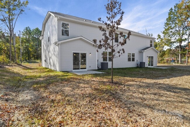 Building Photo - 3200 Polk and White Rd