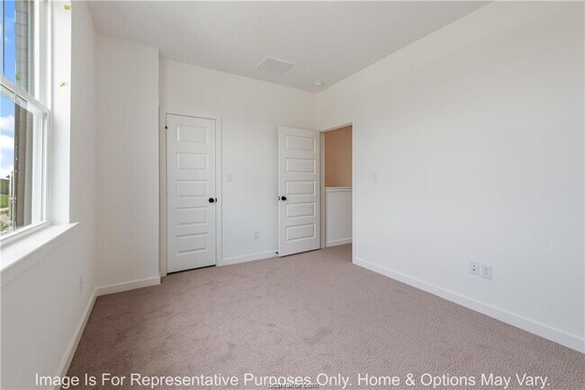 Building Photo - 1207 Dorothy Ln