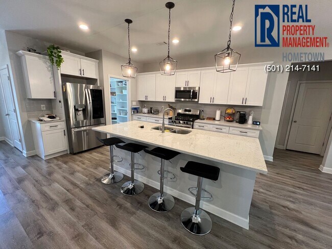 Building Photo - 25 Emma Dr