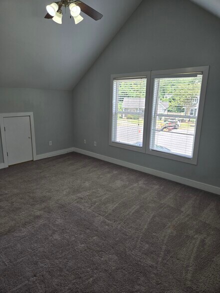 Building Photo - 855 Beth Dr