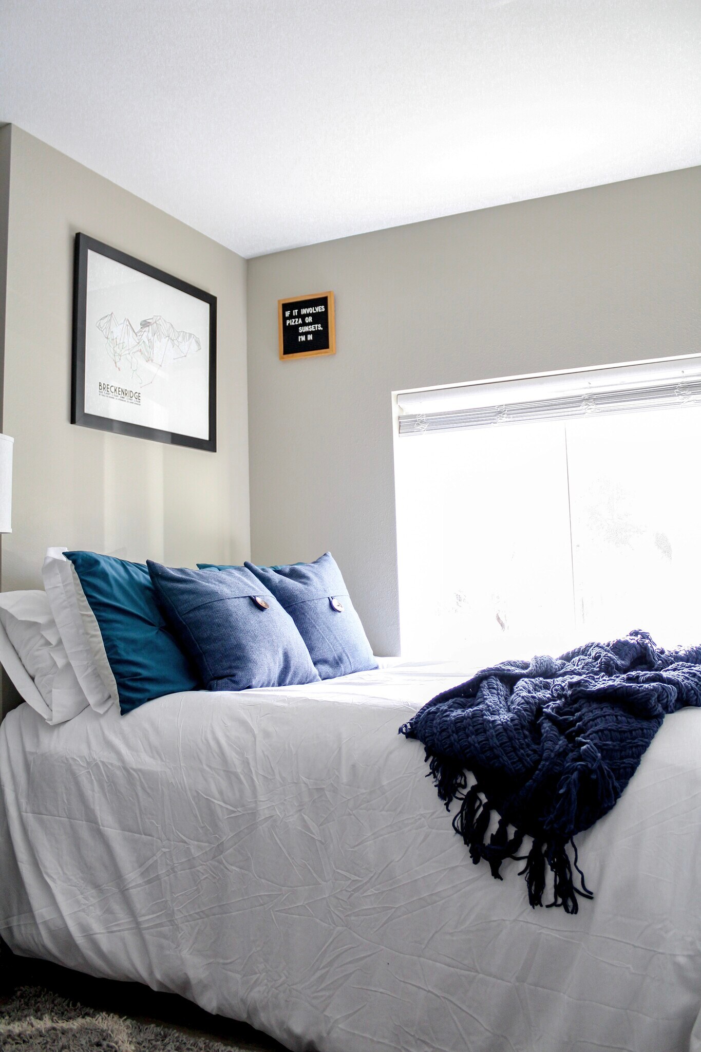 Building Photo - 1987 Palm Dr