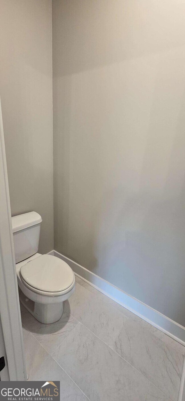 Building Photo - 5728 Urban Vlg Wy