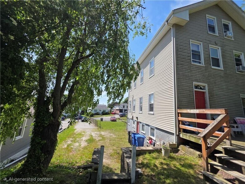 Building Photo - 216 Maplewood Ave