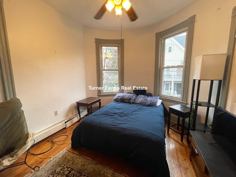 Building Photo - 34 Cherokee St