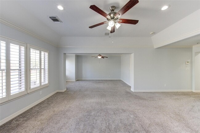 Building Photo - 4340 Lake Walk Ct