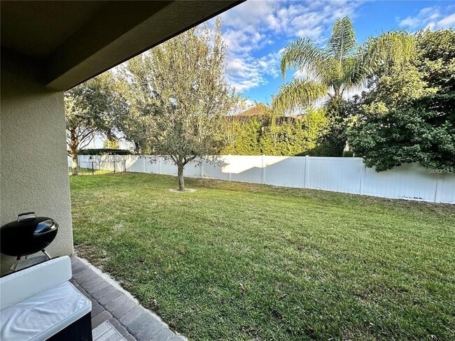 Building Photo - 9569 Royal Estates Blvd