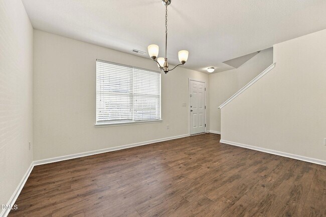 Building Photo - 58 Botanical Ct