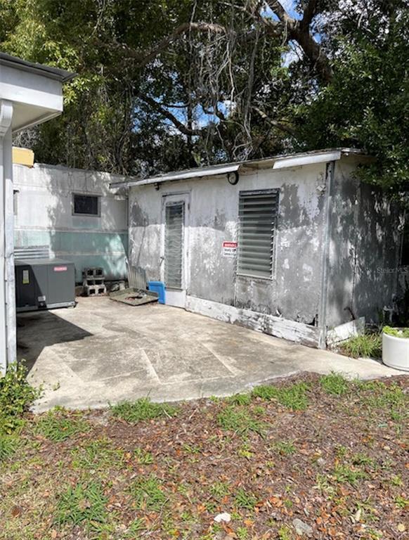 Building Photo - 9736 Warrick St