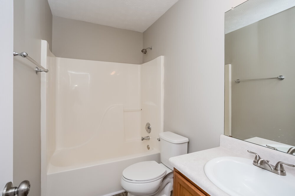 Building Photo - 5275 Yellow Pine Dr