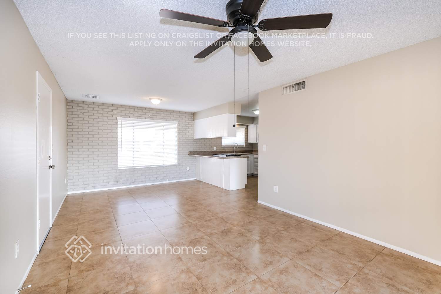 Building Photo - 5337 W Berkeley Rd