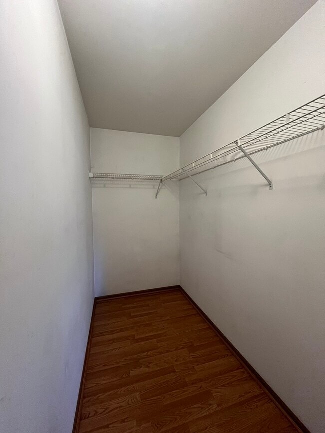 Building Photo - 1524 W Sand Bar Ct