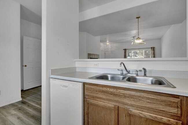 Building Photo - 6769 Rio Bravo Grove