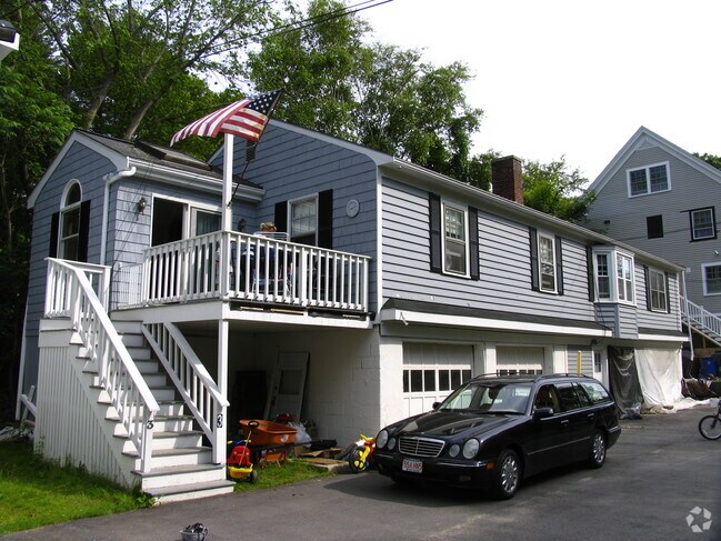 Primary Photo - 3 Smith Ln