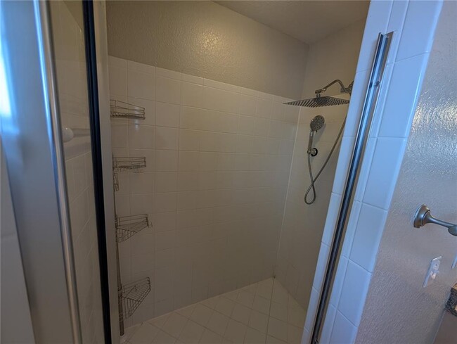 Building Photo - 6212 Ashbury Palms Dr