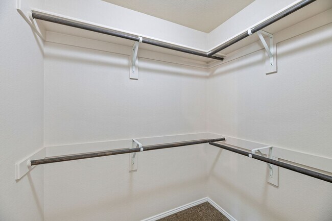 Building Photo - AVAILABLE NOW! Beautiful 3 Bedroom Duplex located in Lavon,Texas!