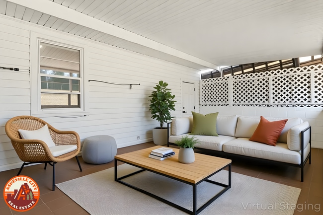 Building Photo - Modest East Asheville 3-Bedroom with Garage & Fenced-In Backyard