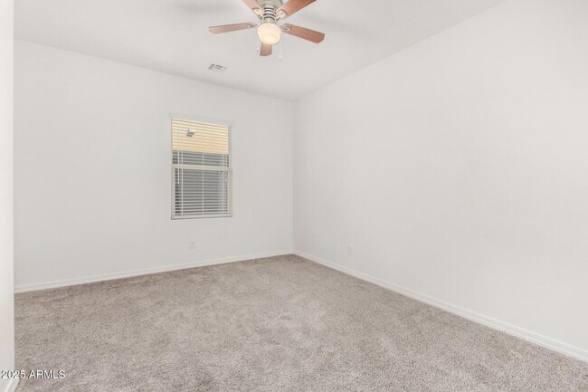 Building Photo - 331 W Mammoth Cave Dr